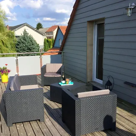 A + 60 M² + Terrasse Et Jardin Lohr