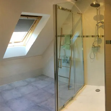 A + 60 M² + Terrasse Et Jardin