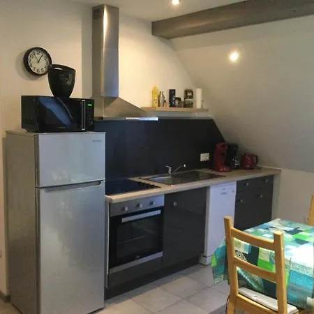 A + 60 M² + Terrasse Et Jardin *