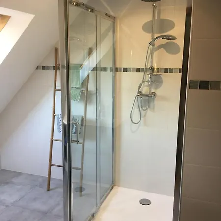 A + 60 M² + Terrasse Et Jardin *