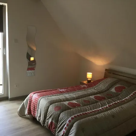 A + 60 M² + Terrasse Et Jardin
