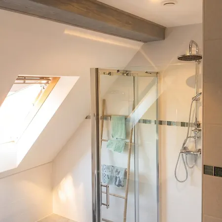 A + 60 M² + Terrasse Et Jardin Apartamento